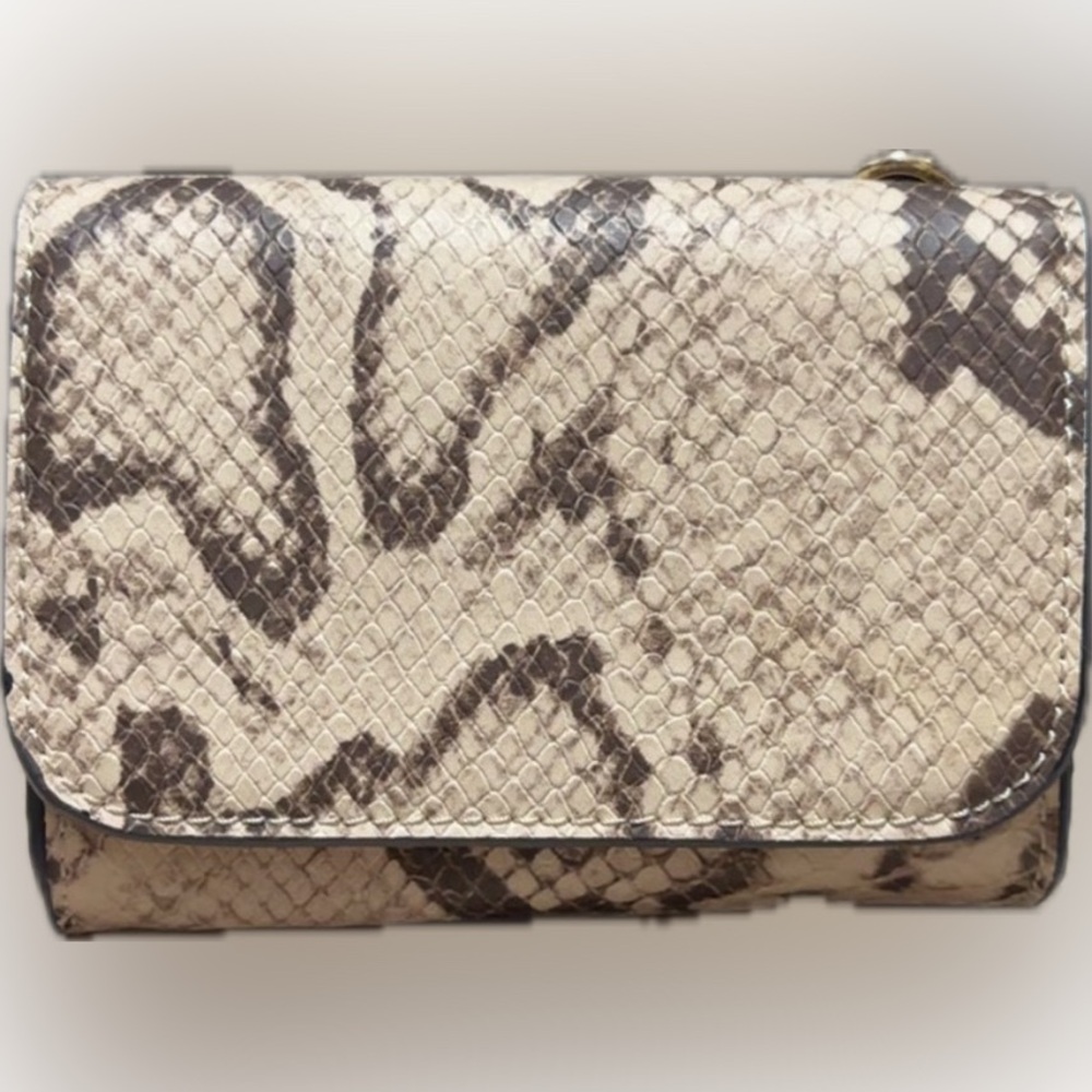 Chic Python Snakeskin Print Wallet On Chain - Picture 2 of 4